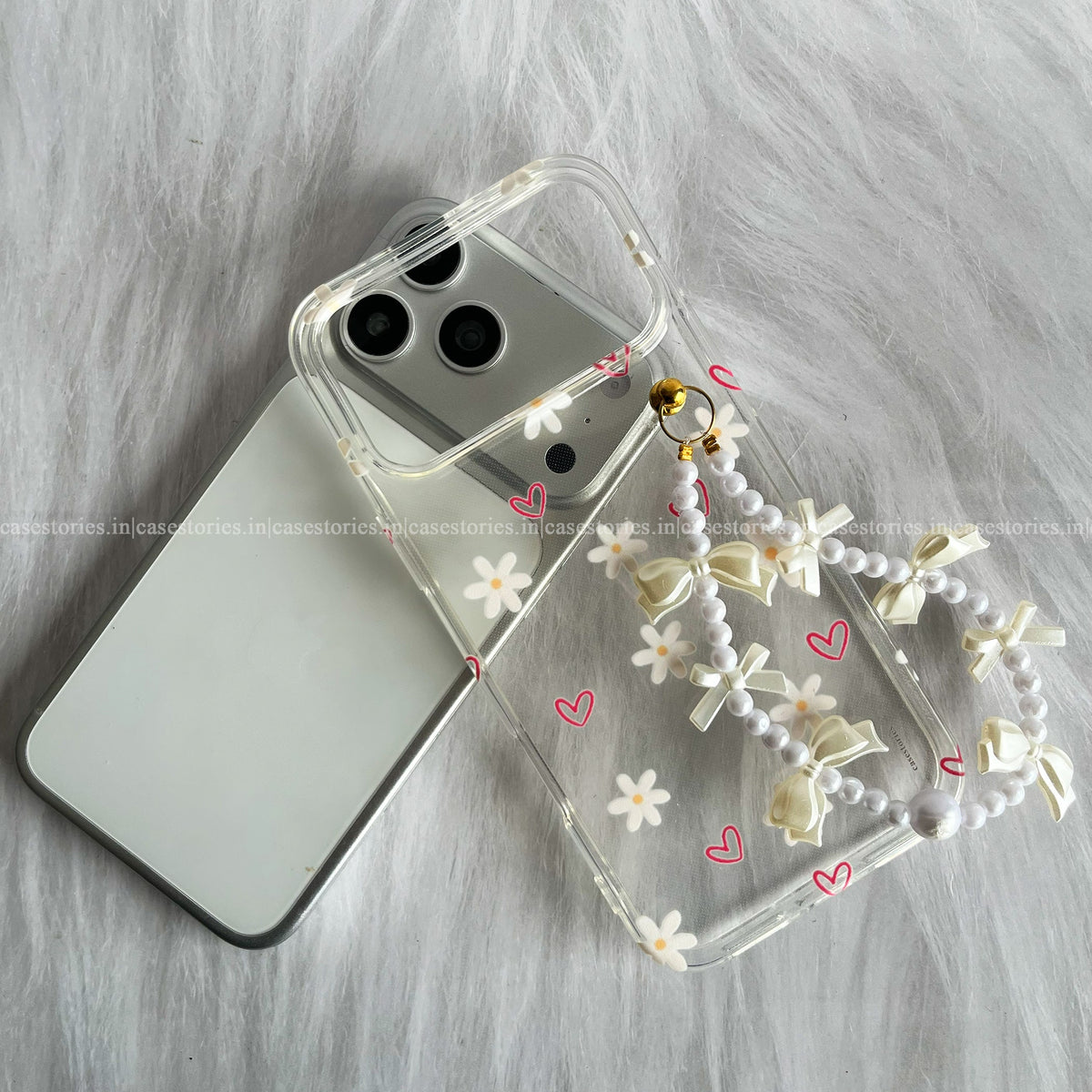 Pearl Petals Clear Chain Case